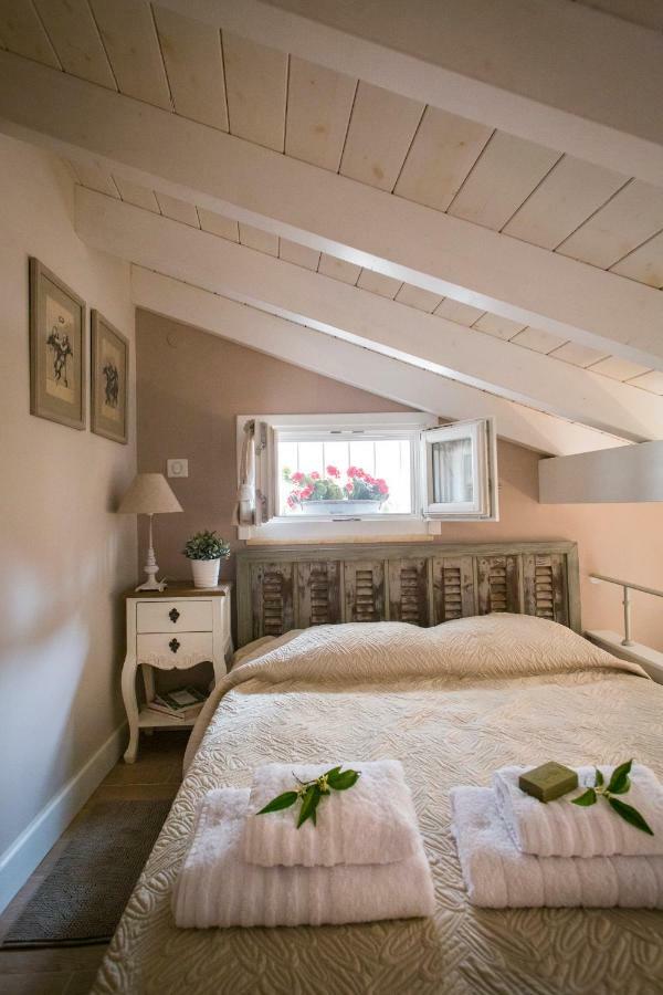 Lianelia Boutique Village House Argyrades 外观 照片