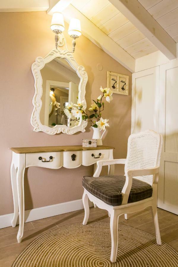Lianelia Boutique Village House Argyrades 外观 照片