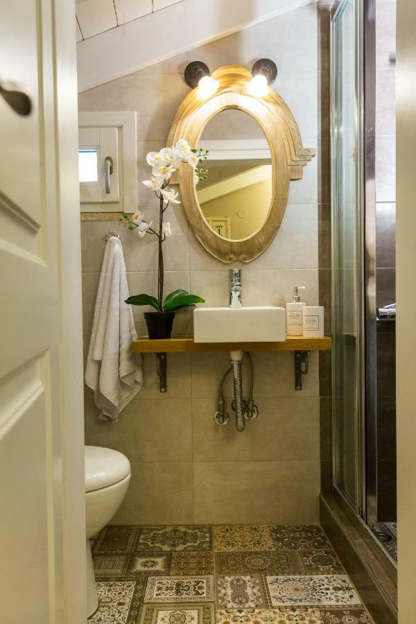 Lianelia Boutique Village House Argyrades 外观 照片